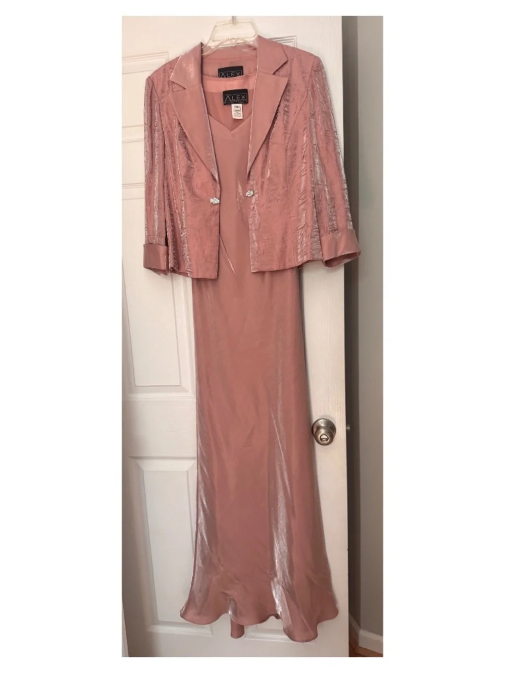 Alex Evenings Size 6 Dusty Rose Formal Gown & Jacket 2 Piece
